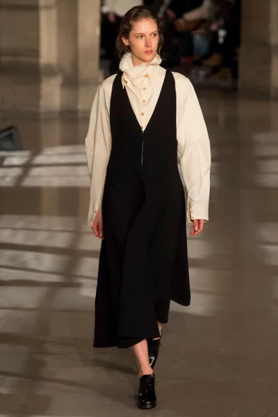 Look 22